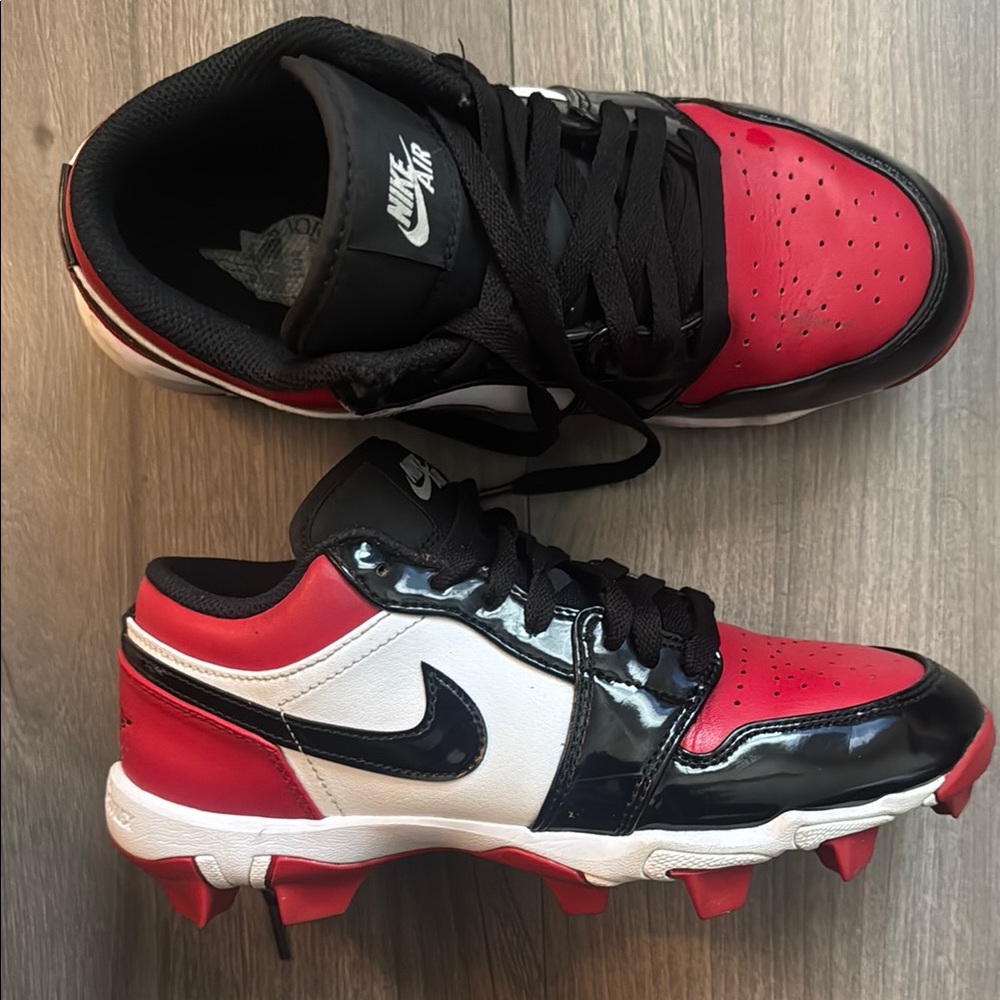 Boys Jordan Football Cleats